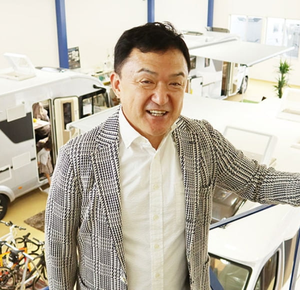 山田 秀明