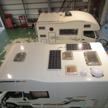自動追尾BSアンテナの施工事例04