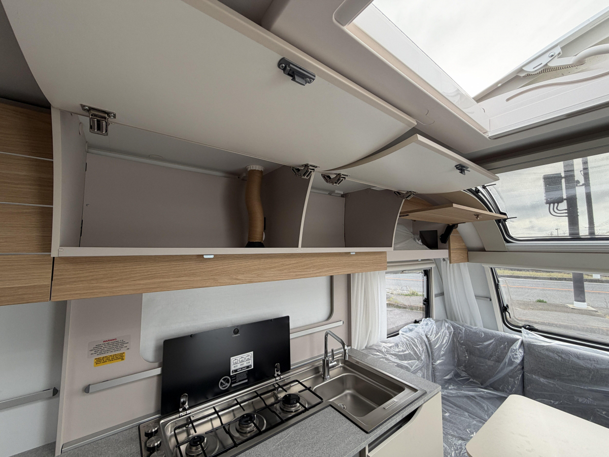 ADRIA ADORA 472 UP 令和8年登録未使用車!注目のトレーラー!の画像