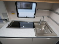 ADRIA ADORA 502 UL ADRIA 新古車登録　ADORA 502 ULの他画像4枚目