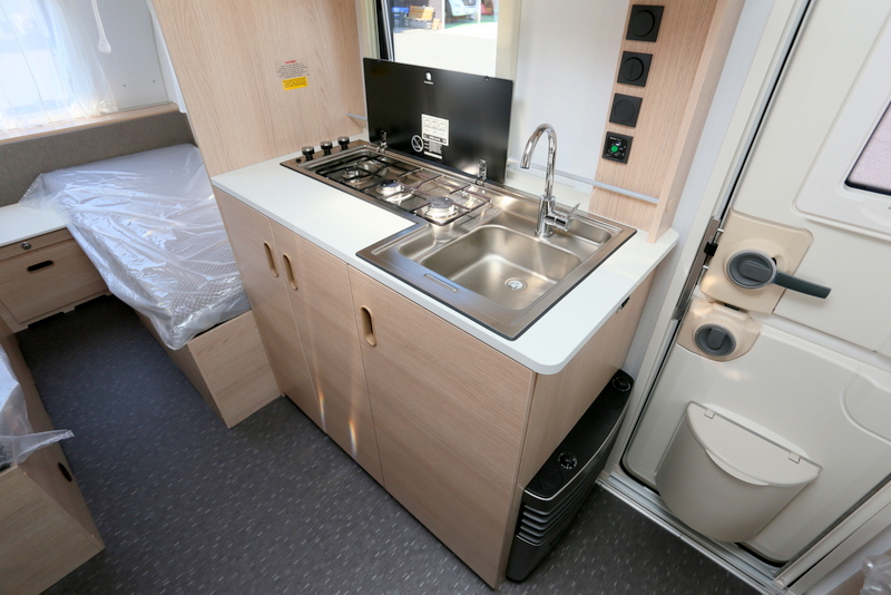 ADRIA AVIVA 492 LU ADRIA　AVIVA492LUの画像