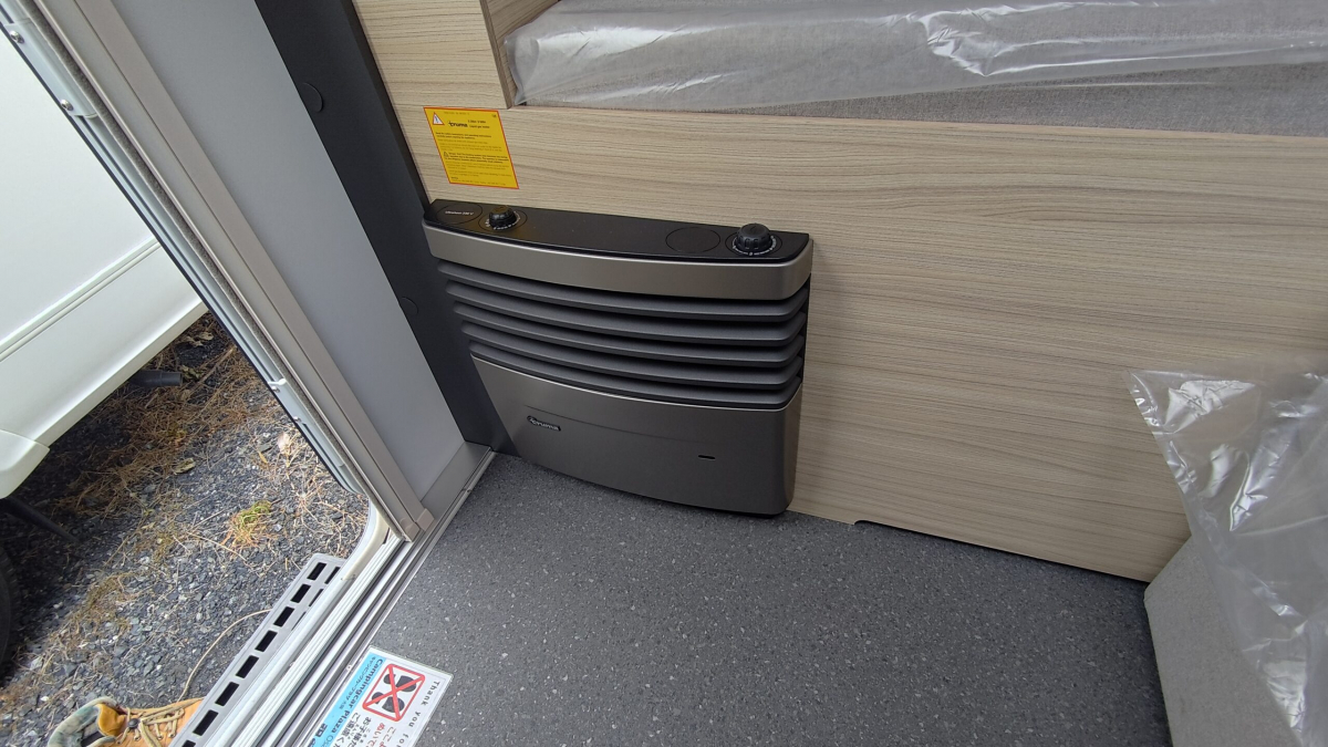 ADRIA ALTEA 472 PK 欧州車らしい洗練されたデザインと、子供たちの秘密基地のようなワクワク感を両立させた軽量・高級モデル!の画像