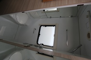 ADRIA ALTEA 542 PK ADRIA ALTEA 542 PK★30周年キャンペーン対象車★の他画像4枚目