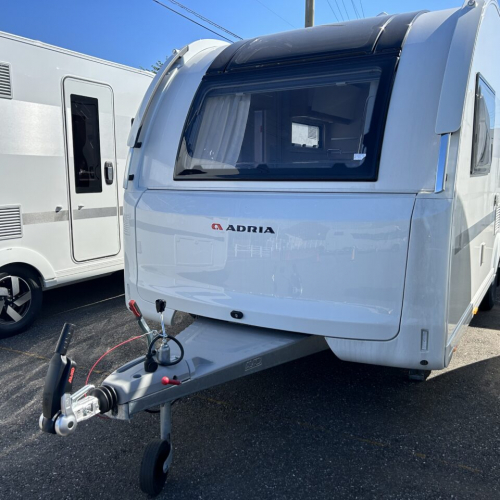 ADRIA ADORA 542 UL ADRIA ADORA 542 UL★30周年キャンペーン対象車★