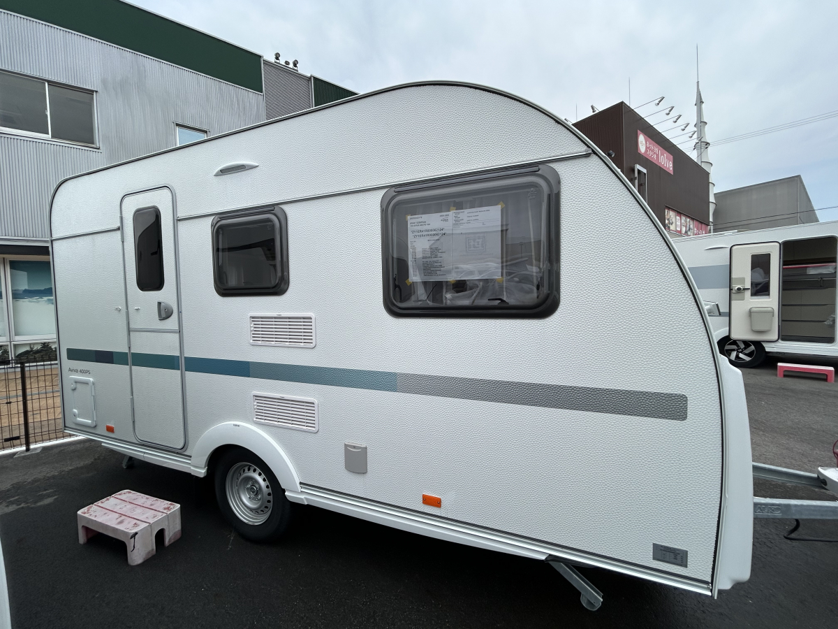 ADRIA AVIVA 400 PS 牽引免許不要!初心者の方も安心のキャンピングトレーラーの画像