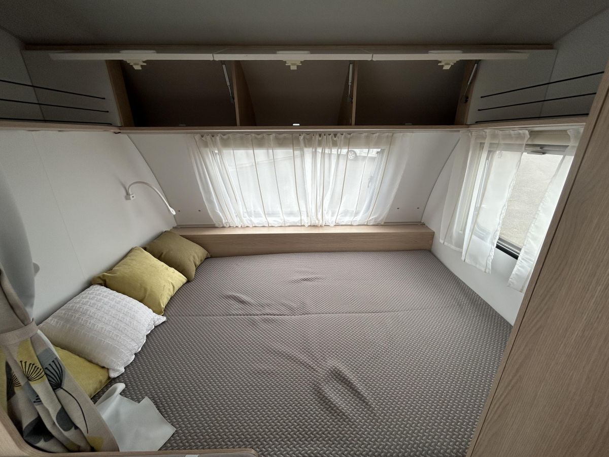 ADRIA AVIVA 442 PH ちょうどいいサイズに充実した室内!充実した室内装備がたくさん付いています!の画像