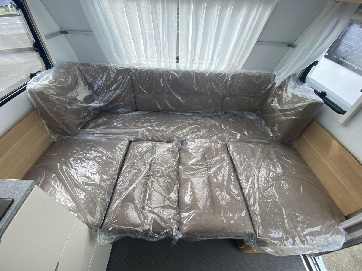 ADRIA ADORA 572 UT 令和7年登録未使用車!!お買い得な1台です!!の画像