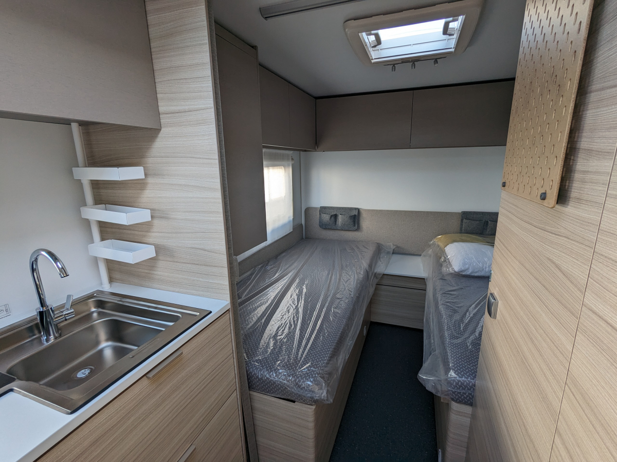 ADRIA ALTEA 502 UL 欧州でも非常に人気の高いベストセラー・ミドルクラスモデルの画像