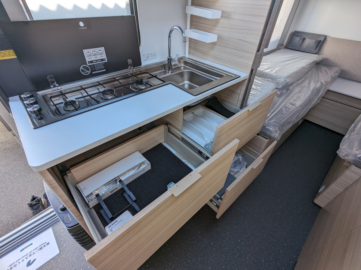 ADRIA ALTEA 502 UL 欧州でも非常に人気の高いベストセラー・ミドルクラスモデルの画像
