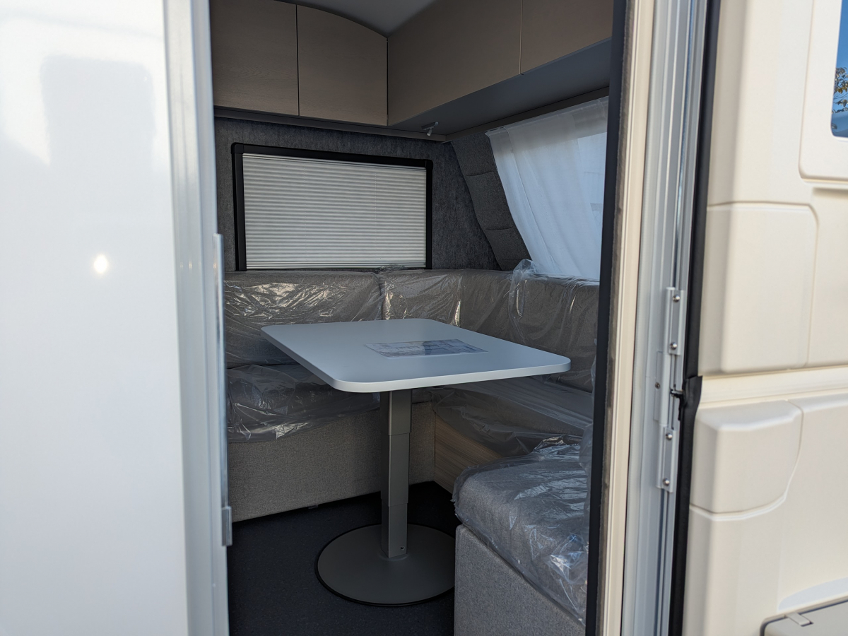 ADRIA ALTEA 502 UL 欧州でも非常に人気の高いベストセラー・ミドルクラスモデルの画像
