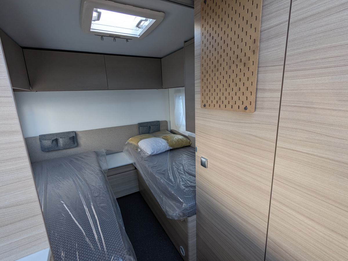 ADRIA ALTEA 502 UL 欧州でも非常に人気の高いベストセラー・ミドルクラスモデルの画像