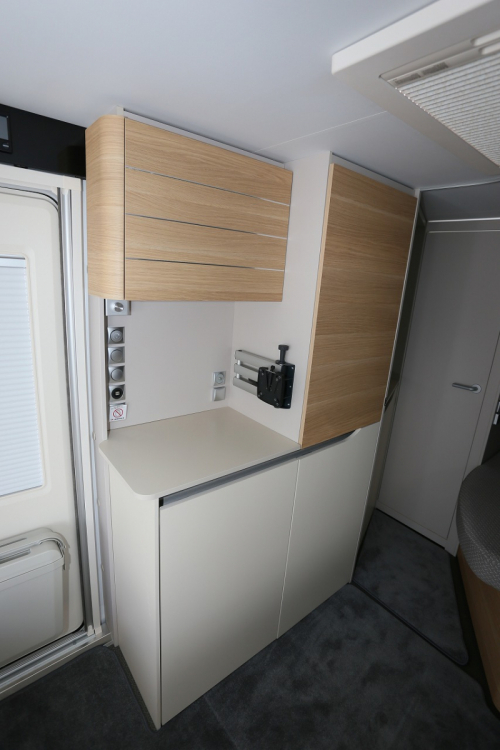 ADRIA ADORA 522 UP ADRIA ADORA 522UP★30周年キャンペーン対象車★の他画像6枚目