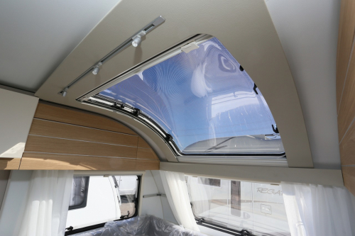 ADRIA ADORA 522 UP ADRIA ADORA 522UP★30周年キャンペーン対象車★の他画像3枚目