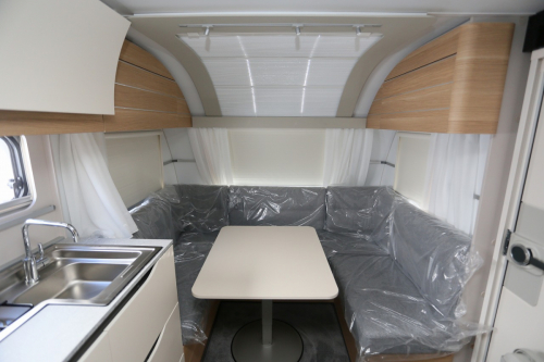 ADRIA ADORA 522 UP ADRIA ADORA 522UP★30周年キャンペーン対象車★の他画像2枚目