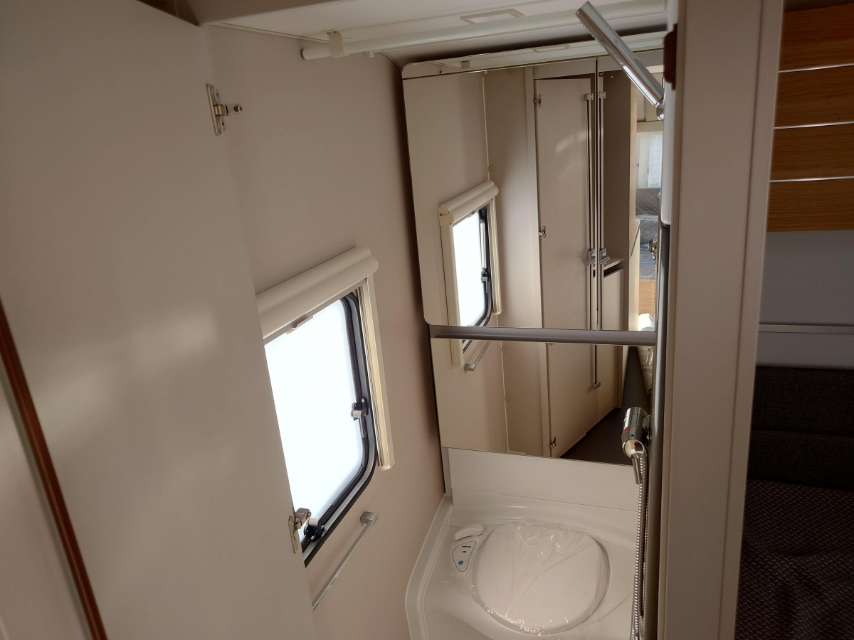 ADRIA ADORA 522 UP ADORA 522 UPの画像