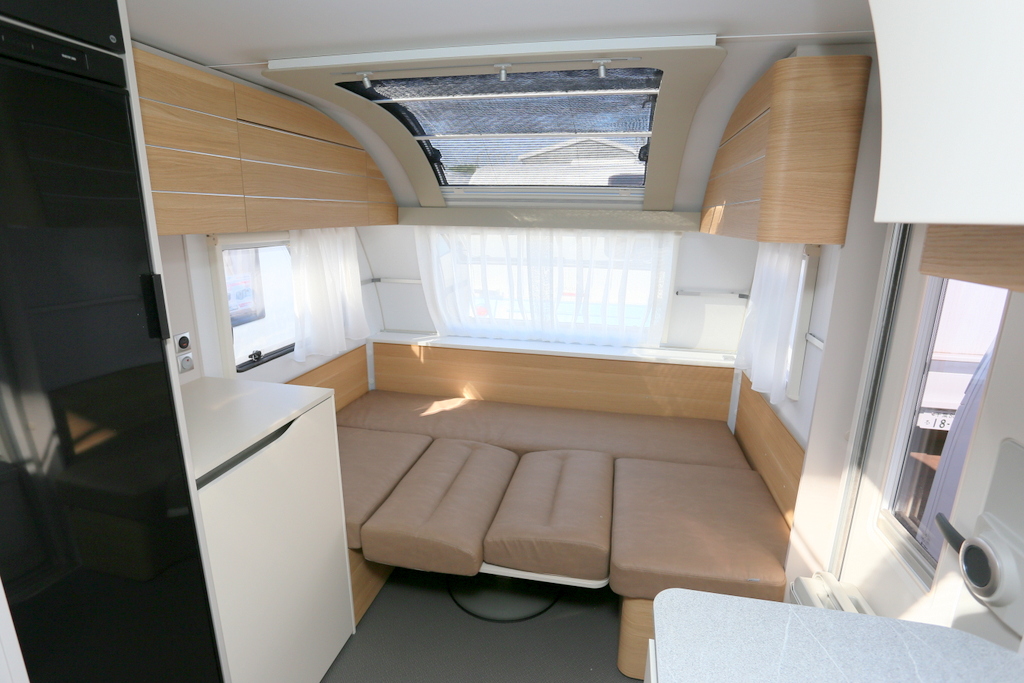 ADRIA ADORA 542 UL 新古車　ADORA 542 ULの画像