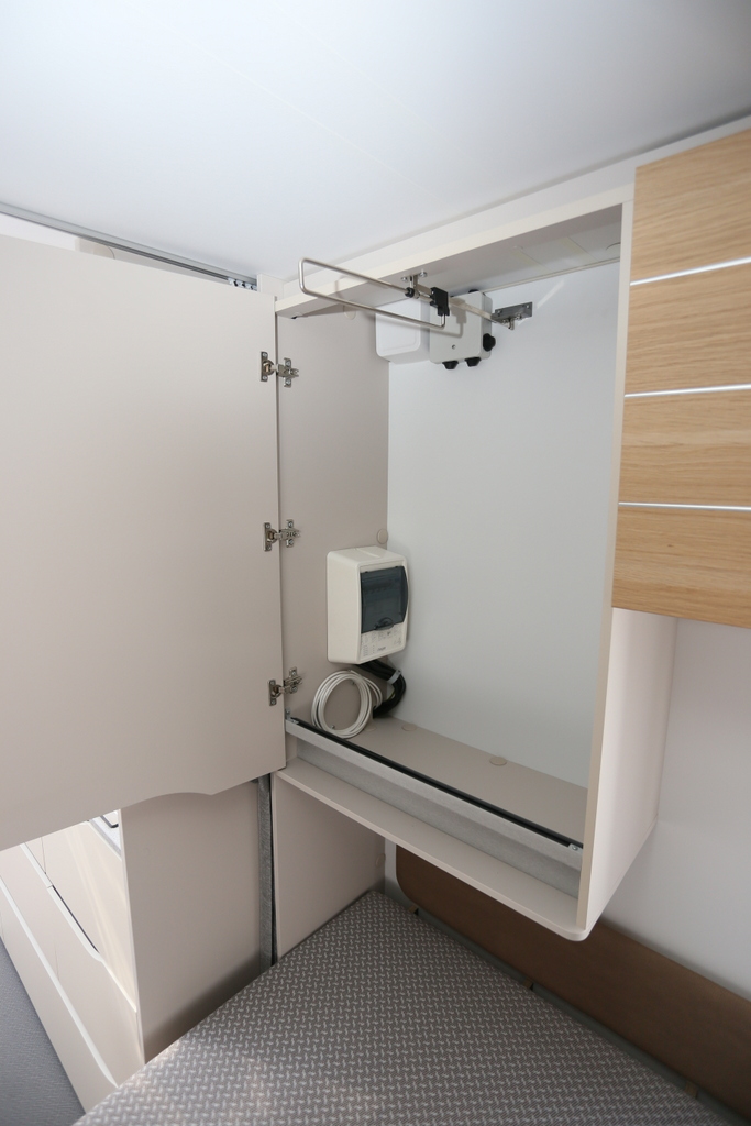 ADRIA ADORA 542 UL 新古車　ADORA 542 ULの画像