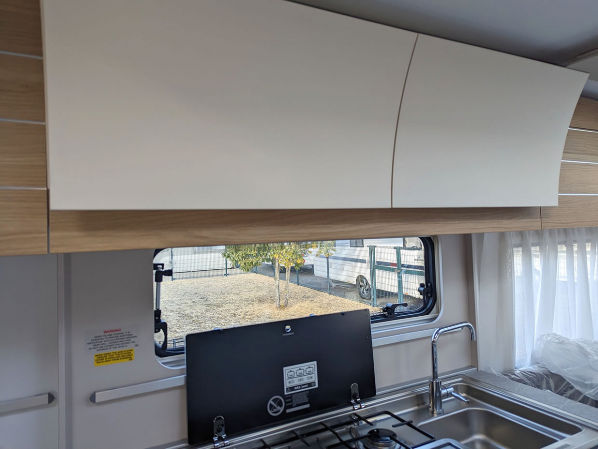 ADRIA ADORA 472 UP 大人気のトレーラー【ADORA 472UP】が入荷しました!の画像