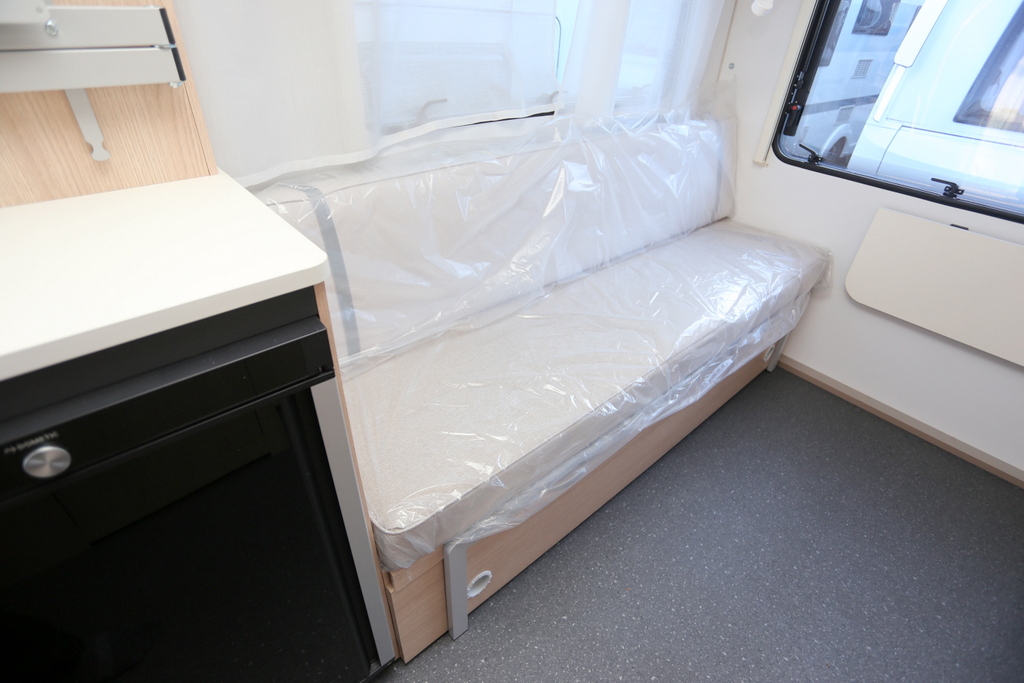 ADRIA AVIVA 422 PY AVIVA 422 PYの画像