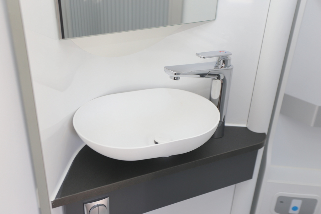 ADRIA COMPACT SUPREME SL ADRIA COMPACT SUPREME SLの画像