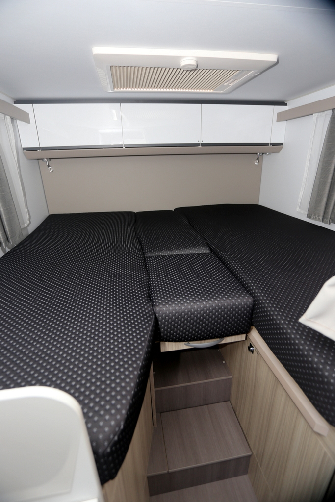 ADRIA COMPACT SUPREME SL ADRIA COMPACT SUPREME SLの画像