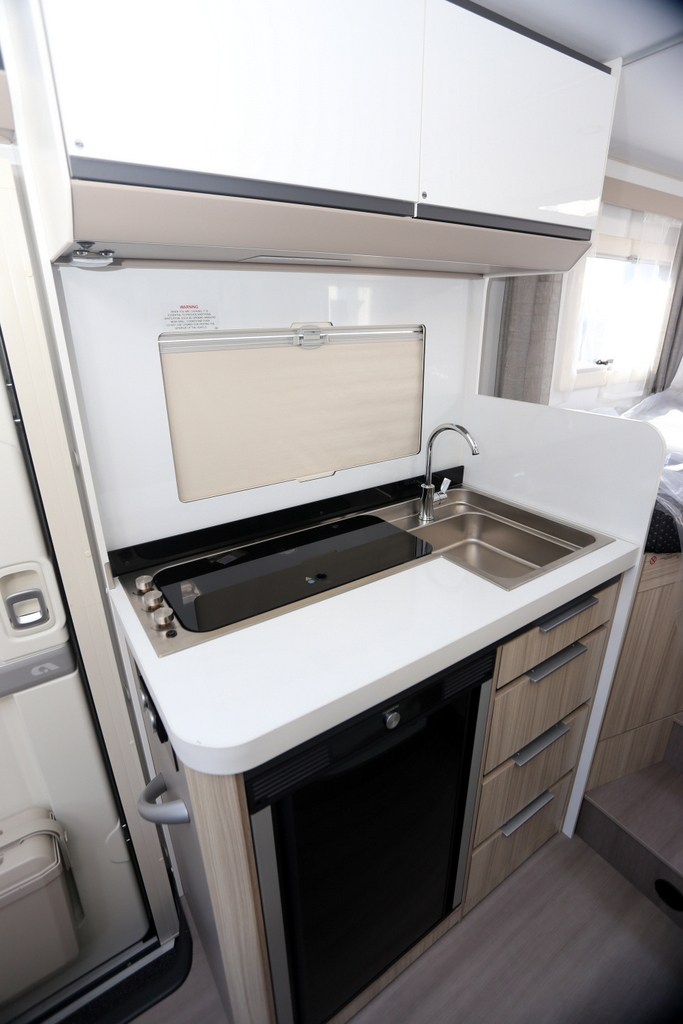 ADRIA COMPACT SUPREME SL ADRIA COMPACT SUPREME SLの画像