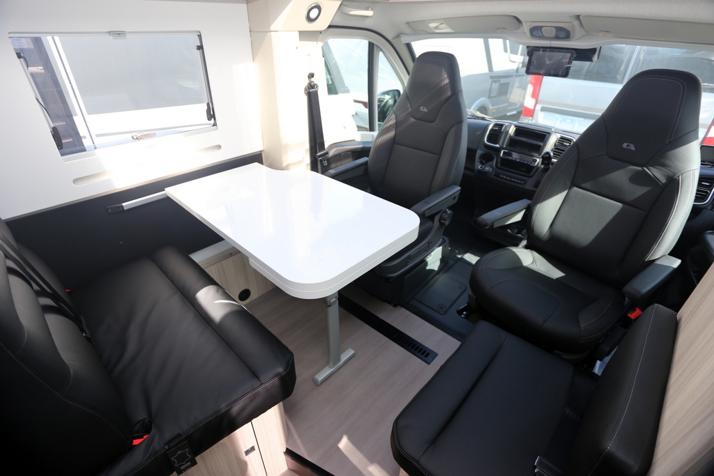 ADRIA COMPACT SUPREME SL ADRIA COMPACT SUPREME SLの画像