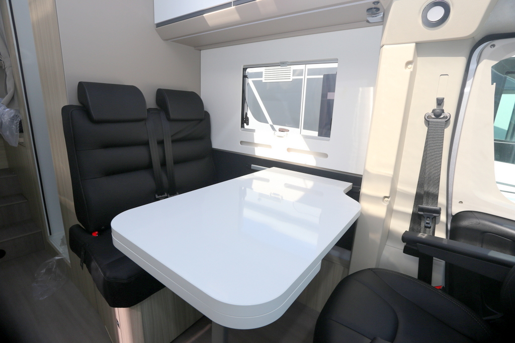 ADRIA COMPACT SUPREME SL ADRIA COMPACT SUPREME SLの画像