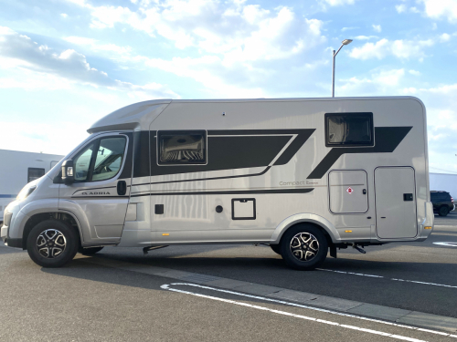 ADRIA COMPACT SUPREME SL スリムを極めた、動く高級ホテル。の他画像3枚目
