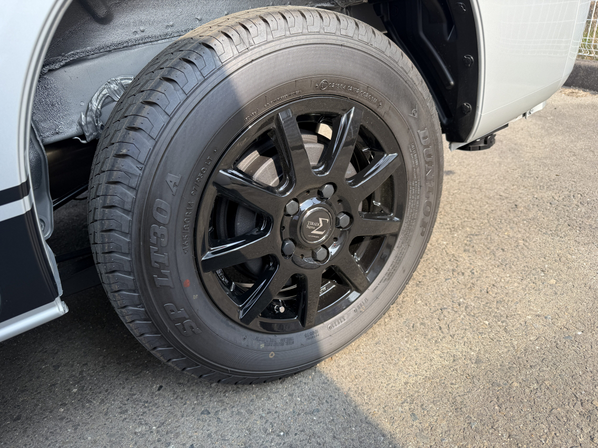 フロットモビール シュピーレン  4WD!クーラー!FFヒーター!フォグランプ! 嬉しい装備充実!の画像