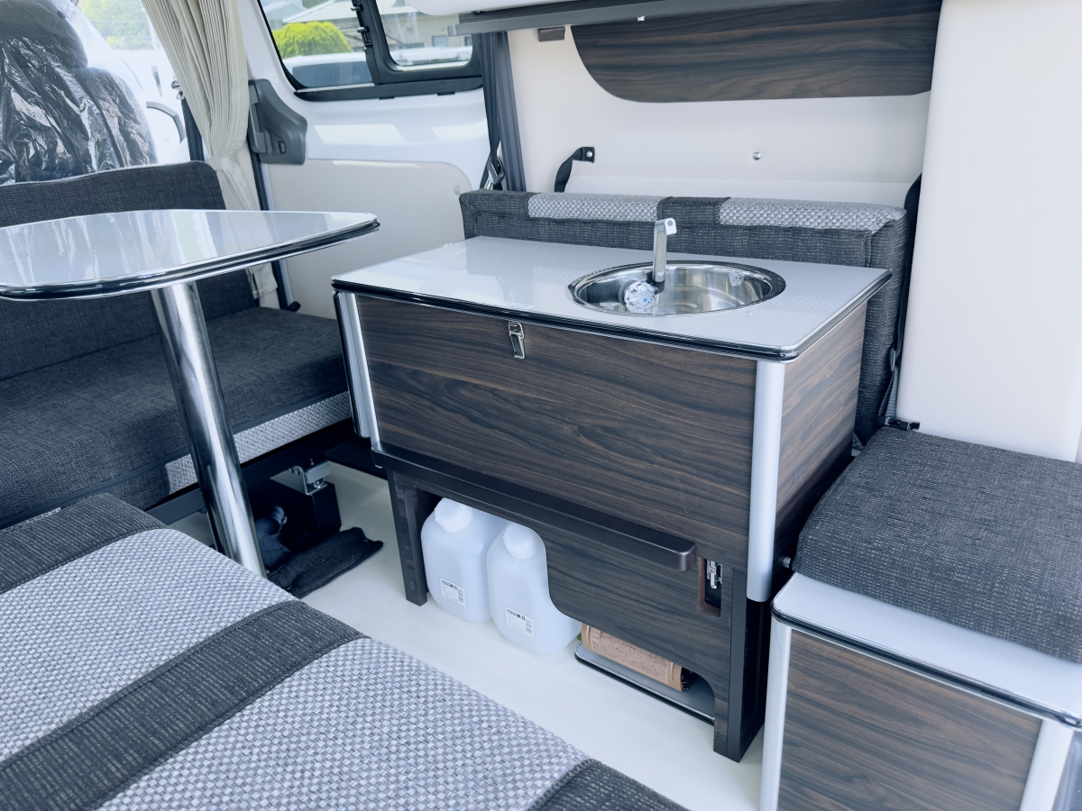キャンピングカー広島 POP.COM Jr Camper-R coolpack 軽キャンパーの枠を超えた実用性と、夏場の快適性を追求したエポックメイキングな一台です。の画像