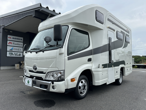ファンルーチェ ヨセミテ  セミダブルのベッドサイズでゆったりと!!