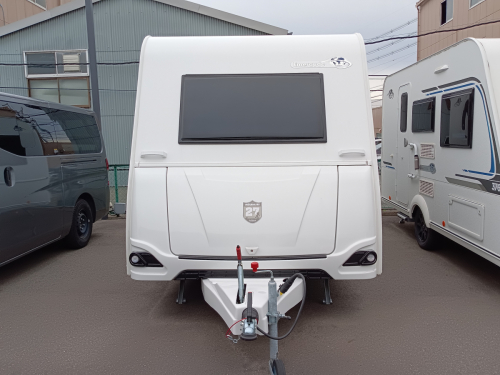 インディアナRV エメロード 406 VIP ハイブリッドII<br>牽引免許不要です♪