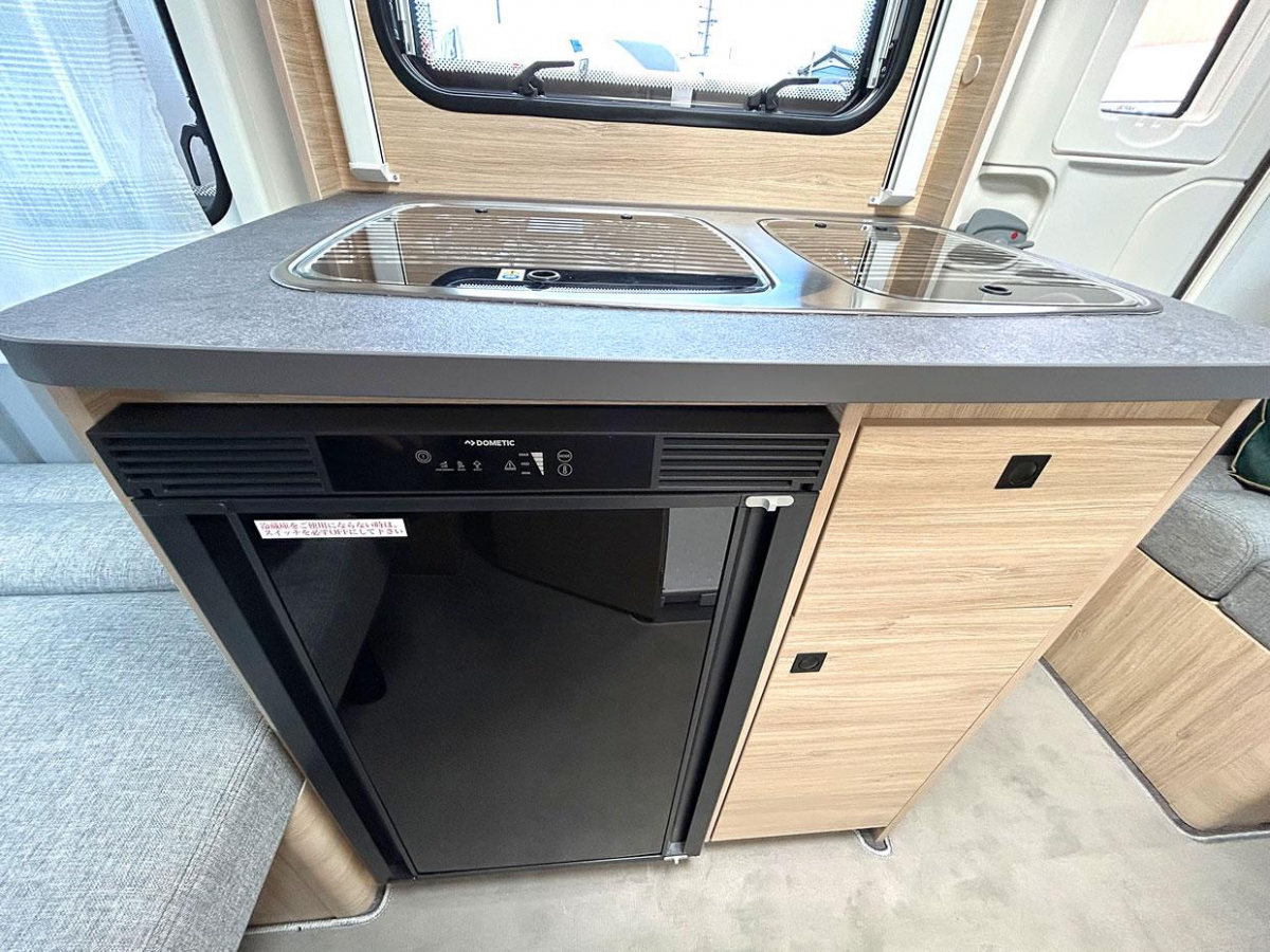 インディアナRV エメロード 376 VIP2.0 けん引免許不要、防災機能搭載トレーラーの画像