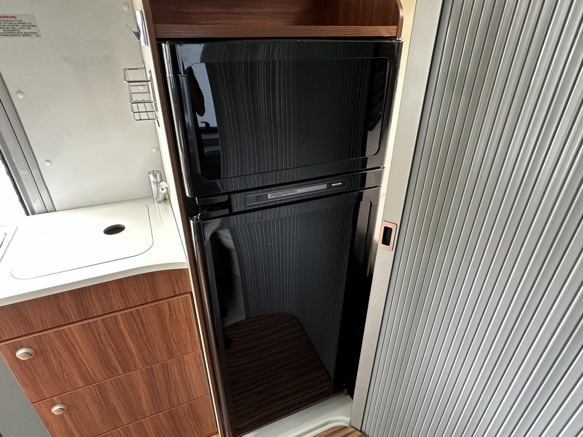 ADRIA TWIN SPORTS 600 SPT フィアット デュカトベース、「洗練された欧州デザイン」が融合したプレミアム・スポーツバン!の画像