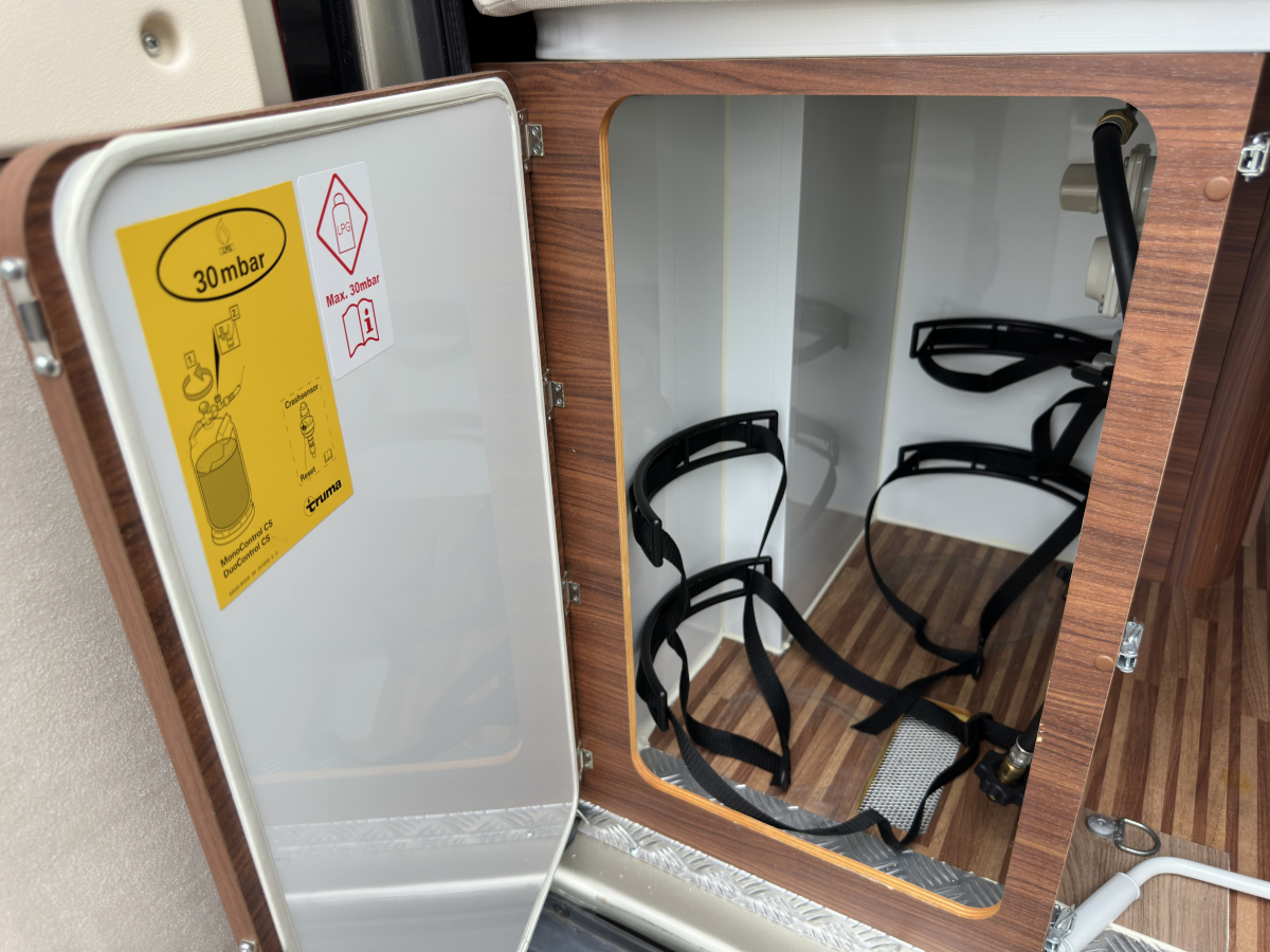 ADRIA TWIN SPORTS 600 SPT フィアット デュカトベース、「洗練された欧州デザイン」が融合したプレミアム・スポーツバン!の画像