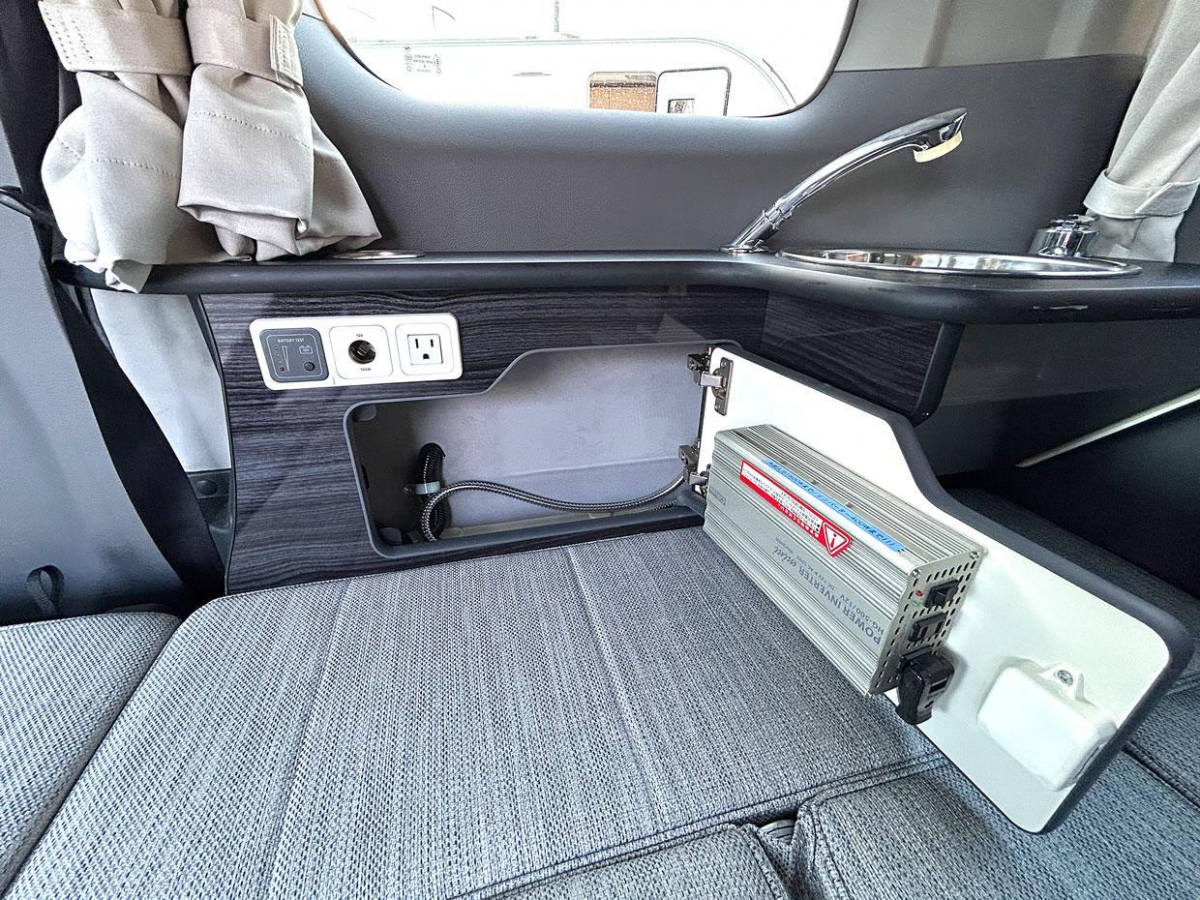 アネックス Family Wagon SS 積める!遊べる!寝れる!スモール&スマートなファミリーワゴンの画像