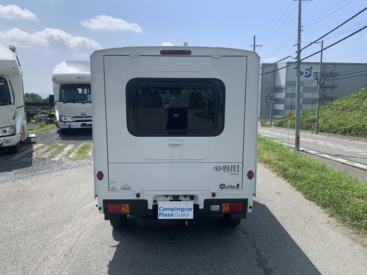その他 クオッカ 令和6年式 4WD ダイハツ・ハイゼット トラックをベースにした「富士の麓、静岡産のヒノキ」を惜しみなく使用した軽キャンパー!の画像