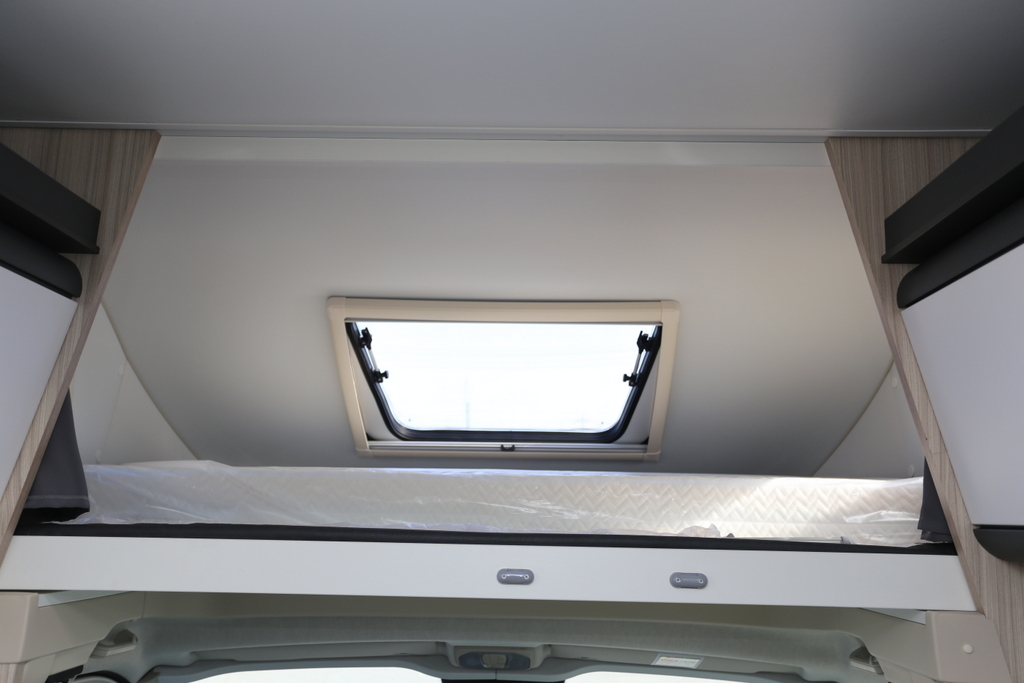 ADRIA SUN LIVING A 75DP SUNLIVING　A75DPの画像
