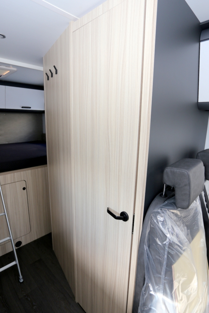 ADRIA SUN LIVING A 75DP SUNLIVING　A75DPの画像