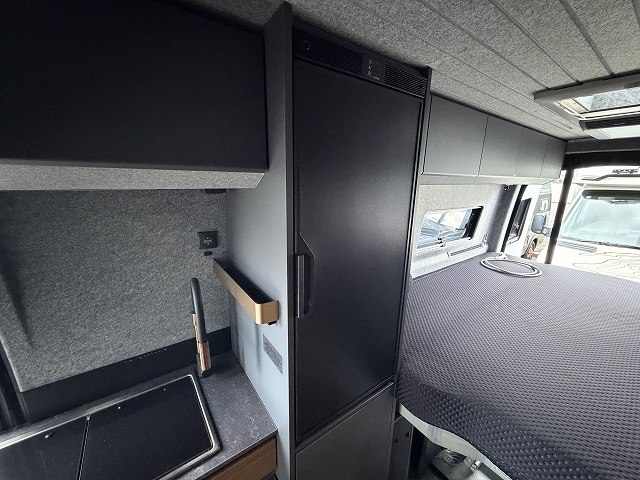 ADRIA SUPERTWIN MB 700 SGX FOR YOUR WILDER SIDE. アドリア待望の4×4 アドベンチャーモデルの画像