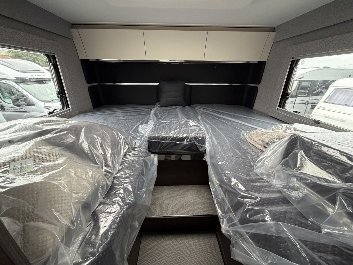 ADRIA SUPERSONIC 780 SL ADRIA SUPERSONIC 780 SLの画像