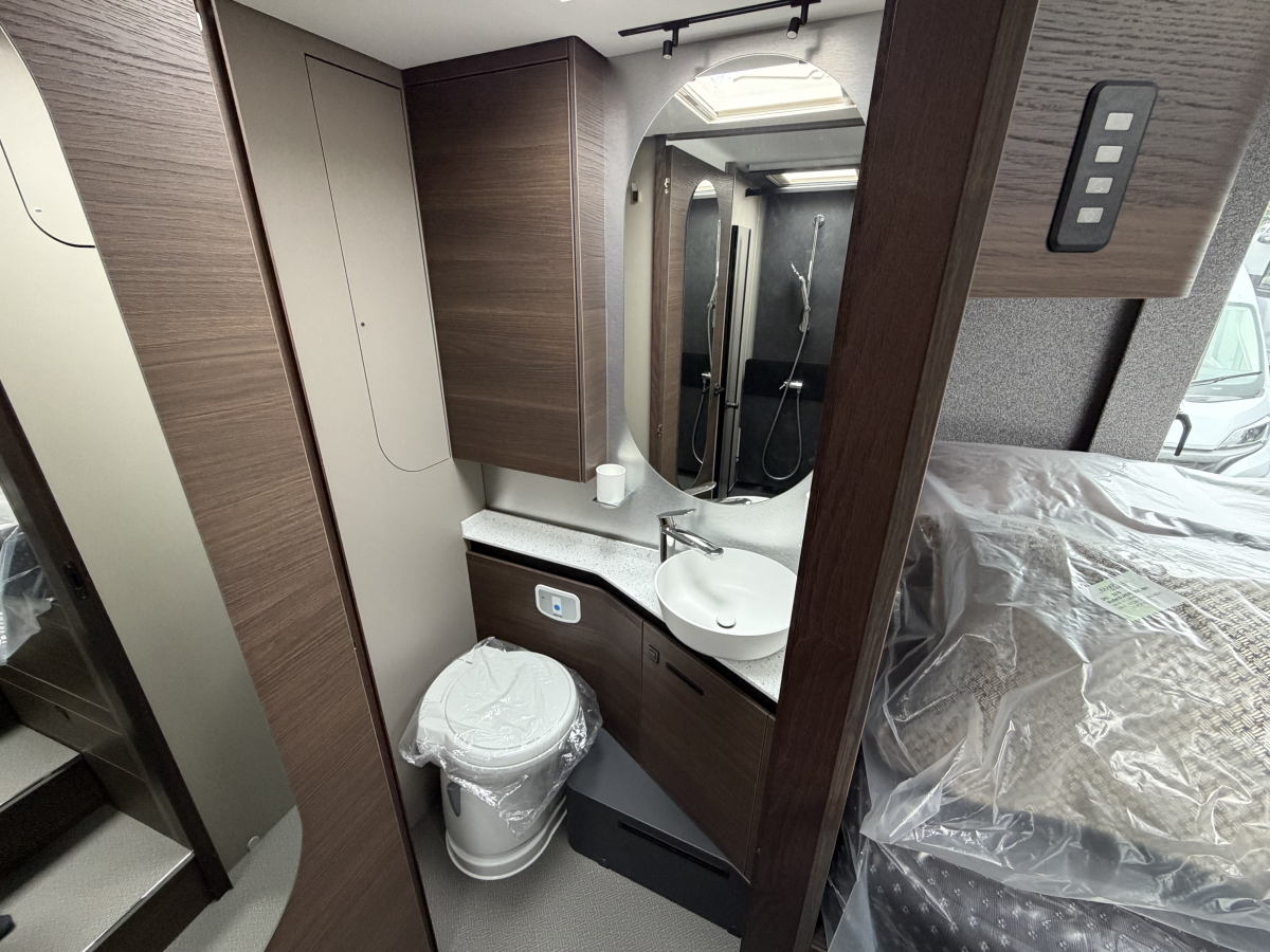 ADRIA SUPERSONIC 780 SL ADRIA SUPERSONIC 780 SLの画像