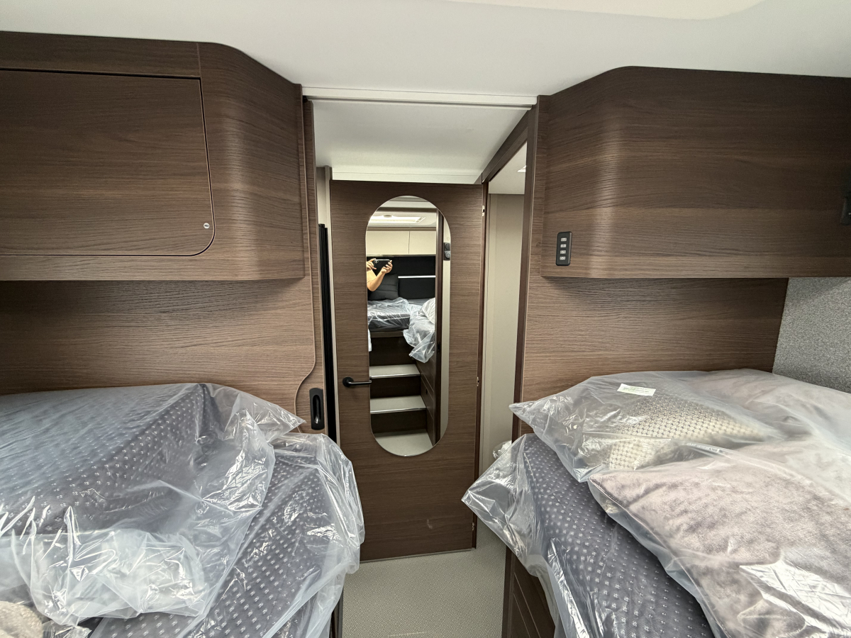 ADRIA SUPERSONIC 780 SL ADRIA SUPERSONIC 780 SLの画像