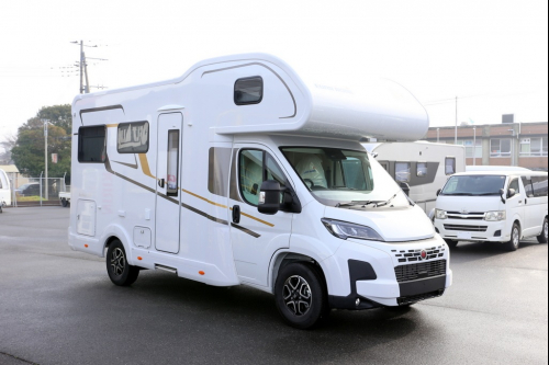 EURA MOBIL Activa One 650 HS(fiat) 家族にもアクティブ派にも「おすすめの一台」となるキャブコン Activa One 650 HS