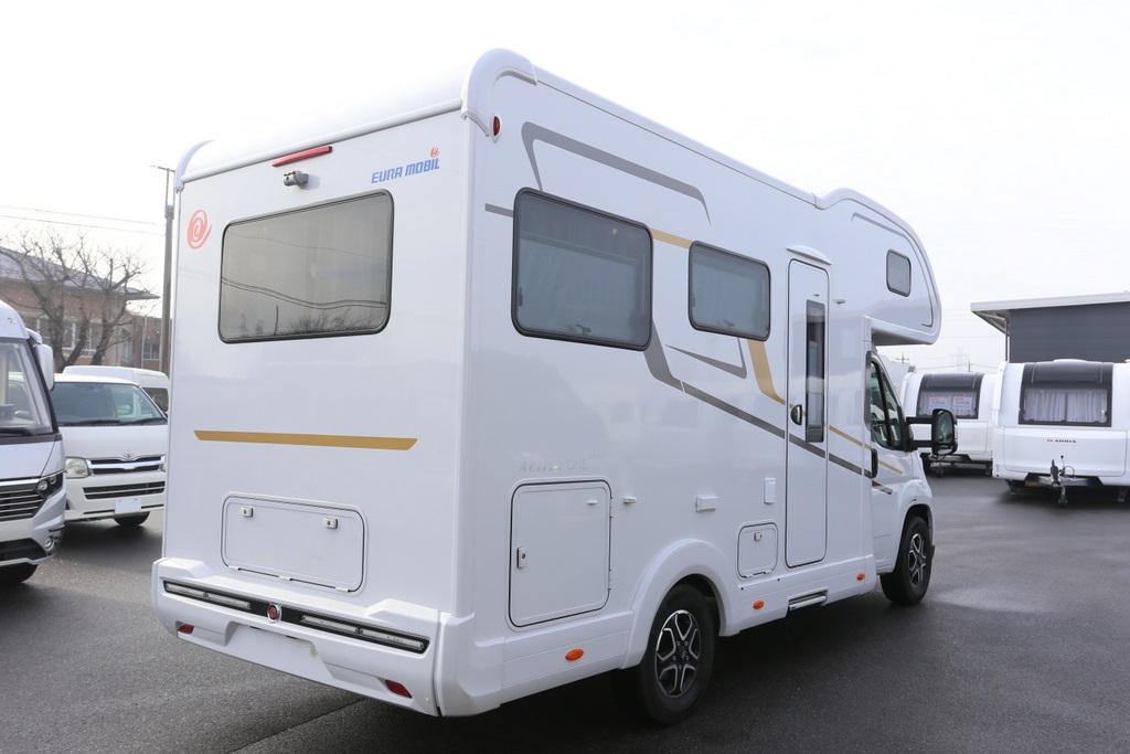 EURA MOBIL Activa One 650 HS(fiat) 家族にもアクティブ派にも「おすすめの一台」となるキャブコン Activa One 650 HSの画像