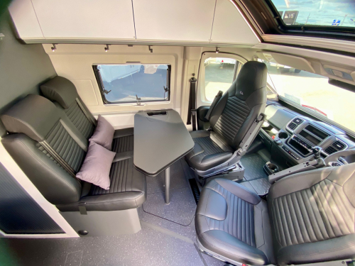 ADRIA TWIN SUPREME 640 SGX TWIN最大のサイズに大きな電動昇降ベッドの他画像6枚目