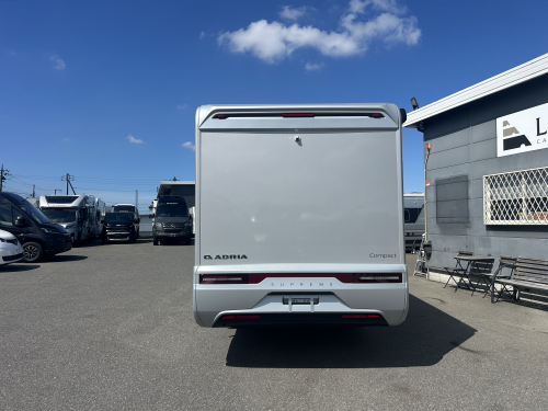 ADRIA COMPACT SUPREME DL コンパクトなサイズでありながら広々とした居住空間、スタイル、実用性、快適性を兼ね備えた、1年中使えるモーターホームです。の他画像4枚目