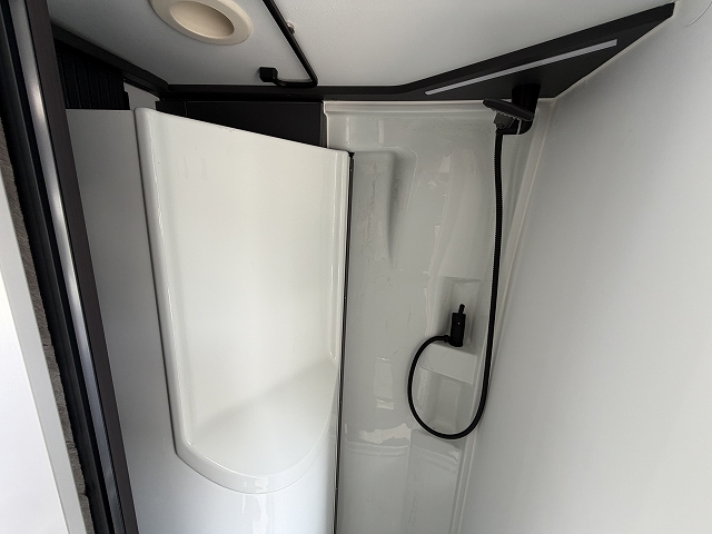 ADRIA TWIN SUPREME 600 SPB TWIN  600 SPBの画像