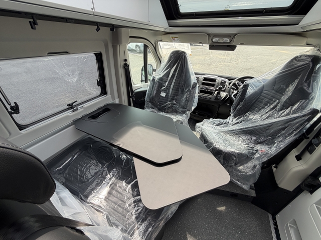 ADRIA TWIN SUPREME 600 SPB TWIN  600 SPBの画像